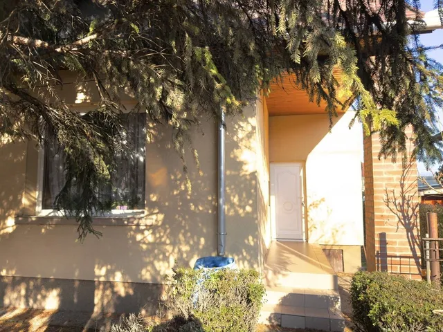 Eladó ház Dorog 145 nm