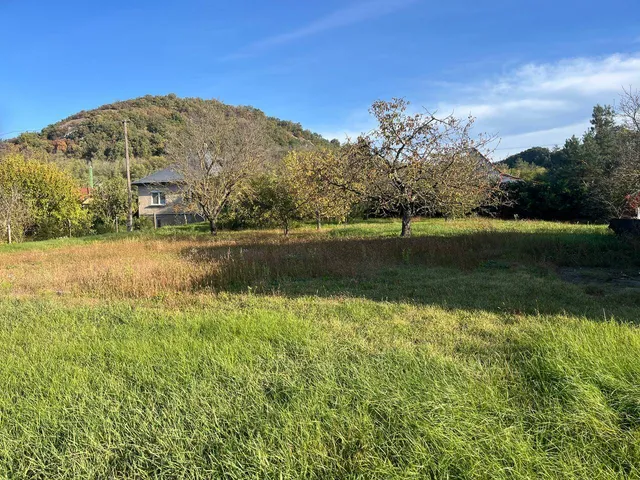 Eladó telek Pilisjászfalu 1282 nm