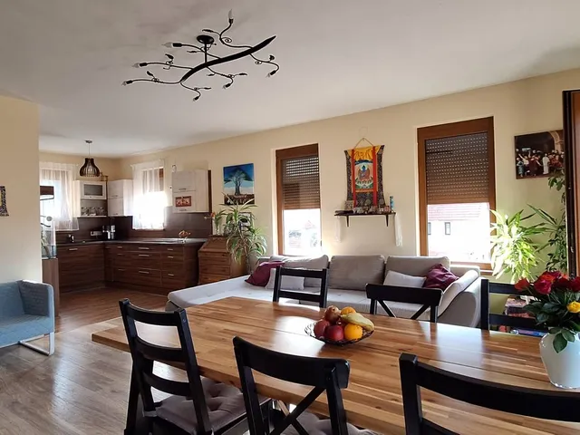 Eladó ház Pilisszentkereszt 155 nm