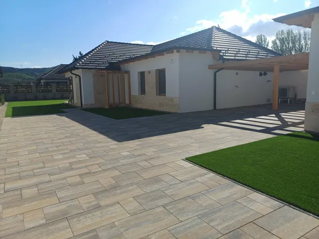 Kiadó ház Pilisvörösvár 100 nm