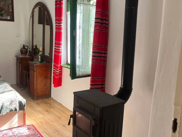 Eladó nyaraló Pilisszentkereszt 25 nm