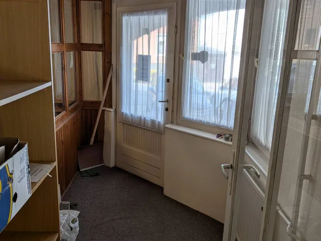 Kiadó kereskedelmi és ipari ingatlan Dorog 61 nm
