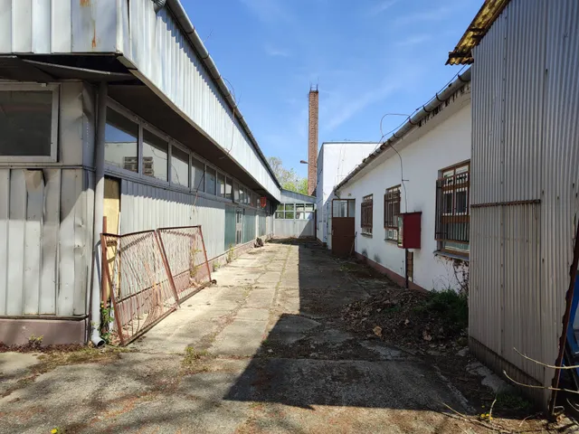 Kiadó kereskedelmi és ipari ingatlan Marcali 1500 nm