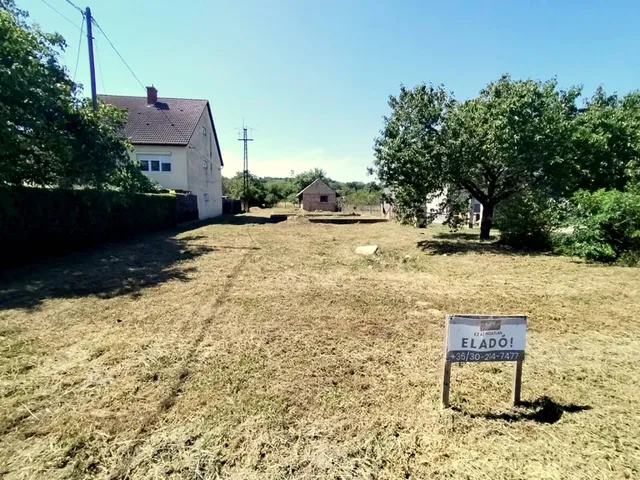 Eladó telek Marcali 35 nm