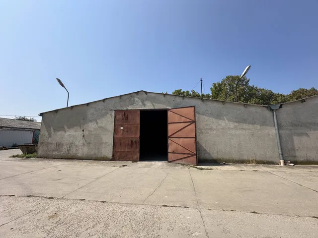 Kiadó kereskedelmi és ipari ingatlan Marcali 260 nm