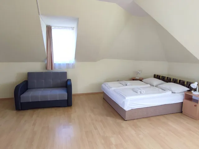 Eladó ház Hévíz 380 nm