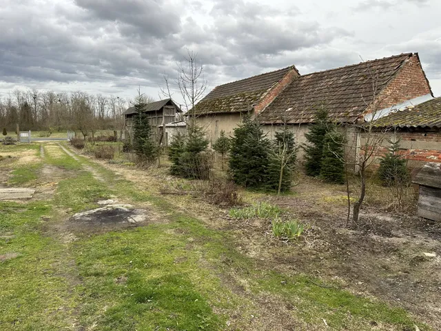 Eladó ház Somogyudvarhely 238 nm