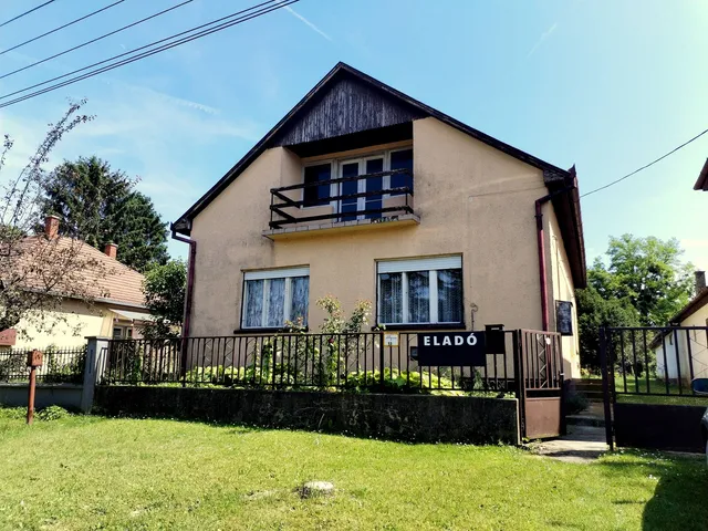 Eladó ház Balatonberény 100 nm