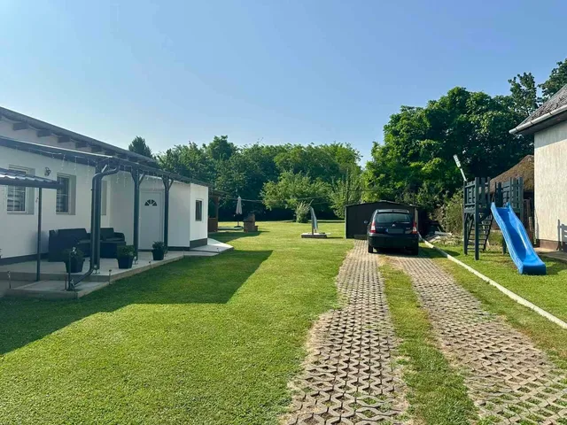 Eladó ház Balatonberény 100 nm