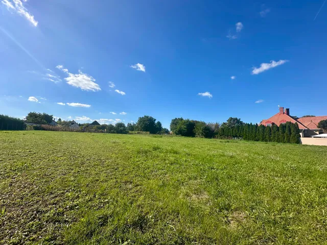 Eladó telek Balatonberény 1592 nm