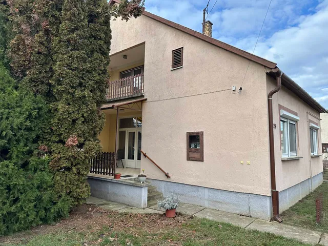 Eladó ház Dombóvár 118 nm