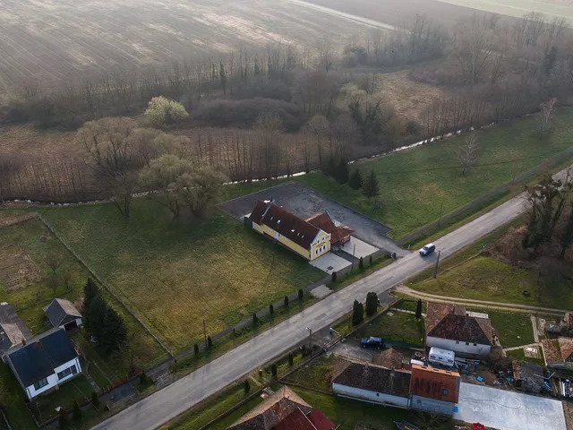 Eladó ház Zalaszentlászló 450 nm