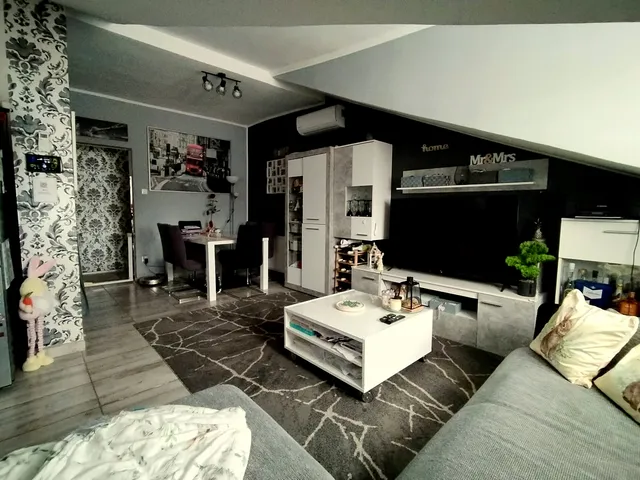 Eladó ház Balatonberény 204 nm