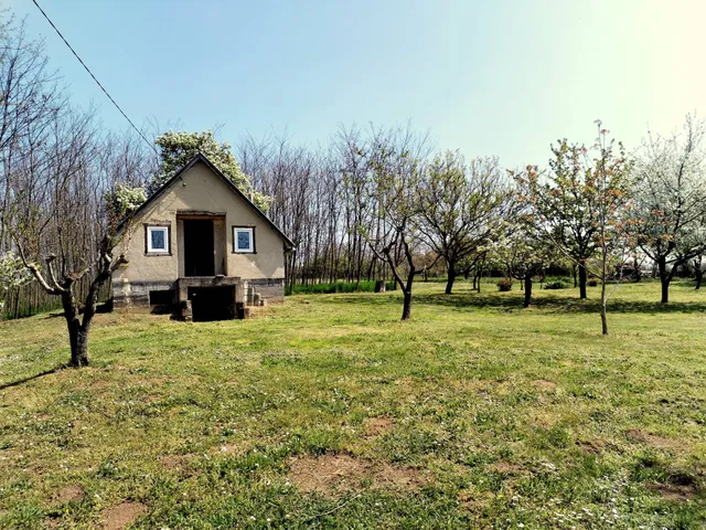 Eladó mezőgazdasági ingatlan Balatonberény 52 nm