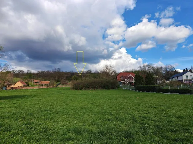 Eladó telek Cserszegtomaj 4067 nm