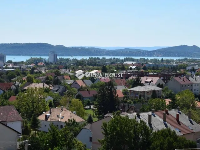 Eladó ház Balatonfüred 192 nm