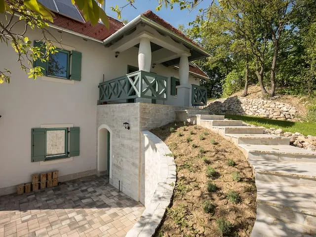 Eladó ház Pécsely 110 nm