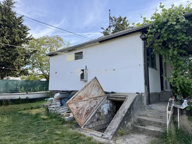 Eladó ház Csopak 50 nm