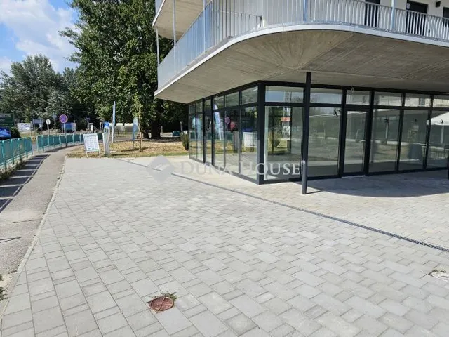 Eladó kereskedelmi és ipari ingatlan Tihany 53 nm