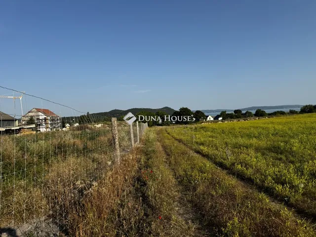Eladó telek Aszófő 785 nm
