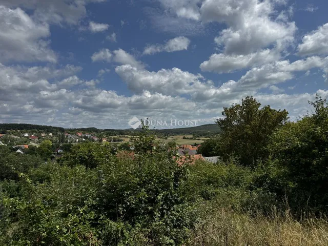 Eladó telek Balatonszőlős 711 nm