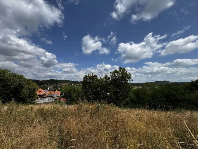 Eladó telek Balatonszőlős 711 nm