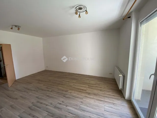 Eladó lakás Veszprém 39 nm
