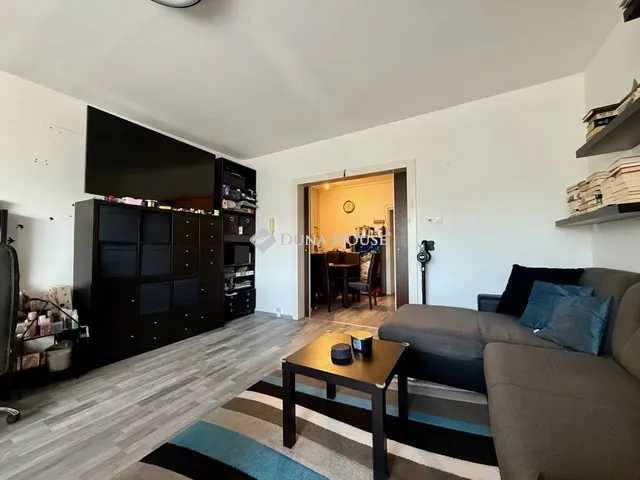 Eladó lakás Szeged 70 nm