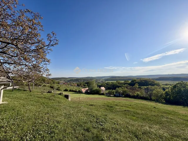 Eladó ház Balatonszőlős 85 nm
