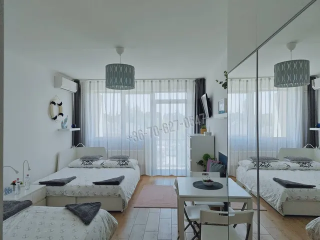 Eladó üdülő és hétvégi ház Siófok, Aranypart 26 nm