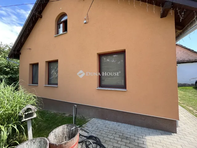 Eladó ház Bonyhád, Börzsönyi utca 105 nm