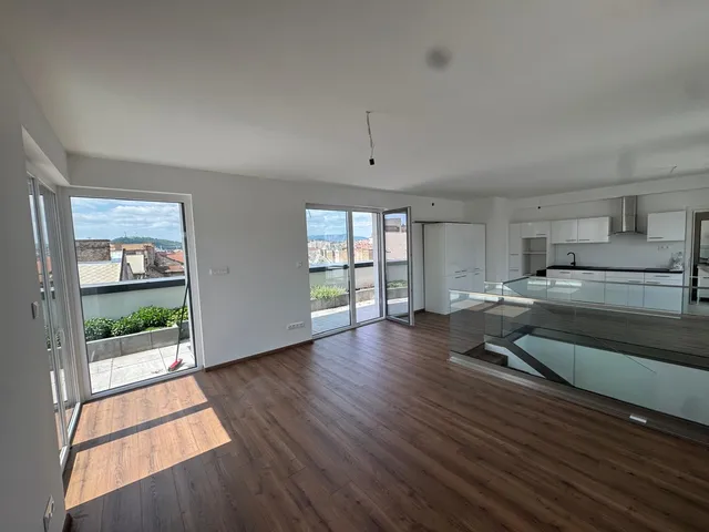 Eladó lakás Budapest VIII. kerület 179 nm