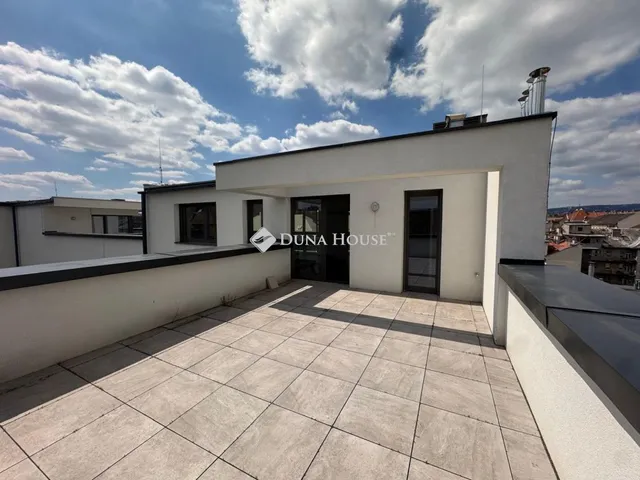 Eladó lakás Budapest VIII. kerület, Tolnai Lajos utca 179 nm
