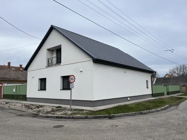 Eladó ház Foktő 96 nm