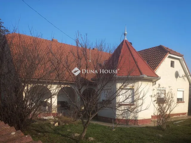 Eladó ház Dunapataj 120 nm