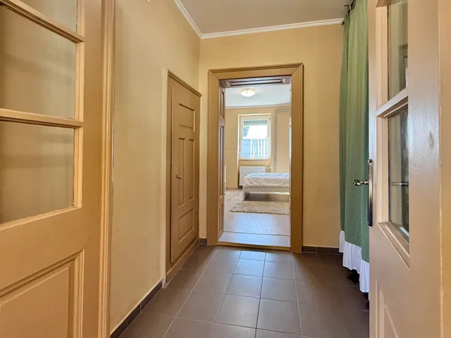 Eladó ház Fadd 200 nm