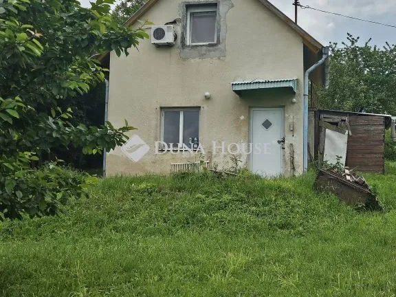 Eladó mezőgazdasági ingatlan Szekszárd 60 nm