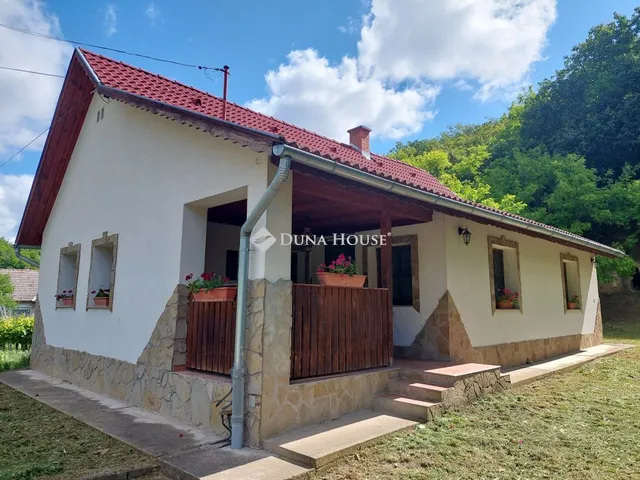 Eladó ház Ozora 64 nm
