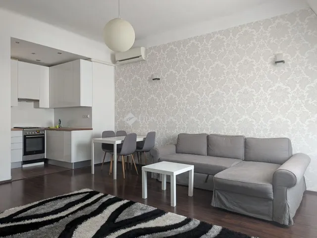 Kiadó lakás Budapest VI. kerület 52 nm
