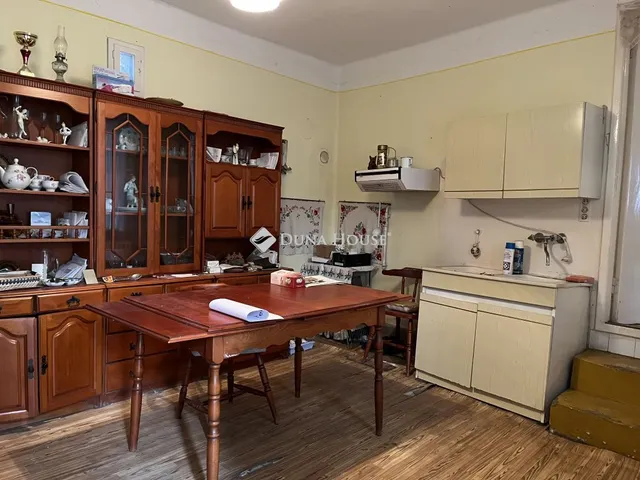 Eladó ház Bölcske, Petőfi Sándor út 97 nm