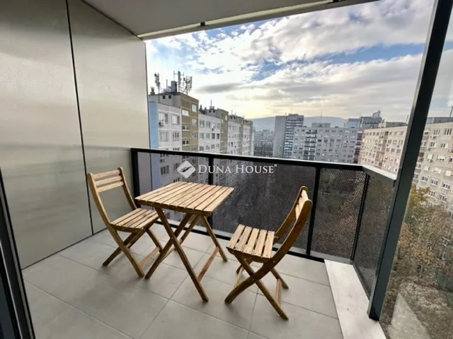 Eladó lakás Budapest III. kerület 30 nm