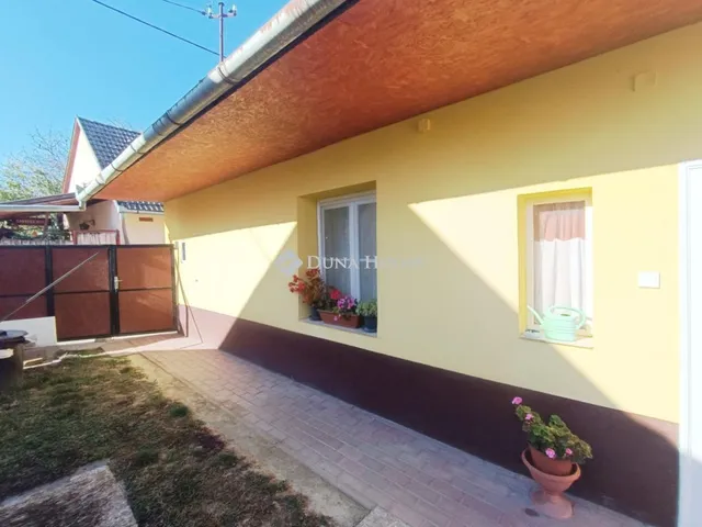 Eladó ház Tolna 70 nm