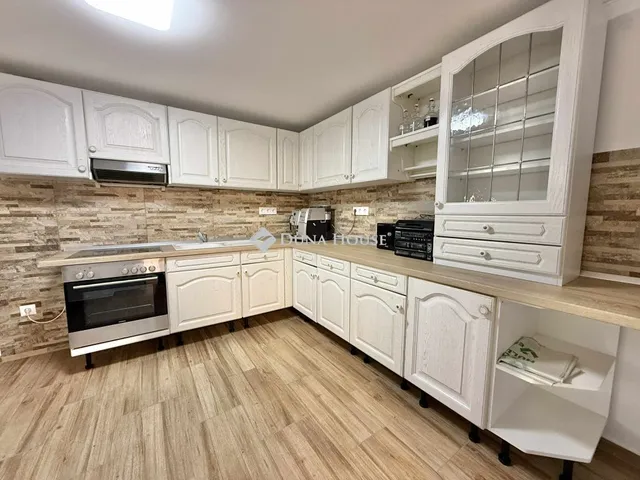 Eladó ház Dunaföldvár 79 nm