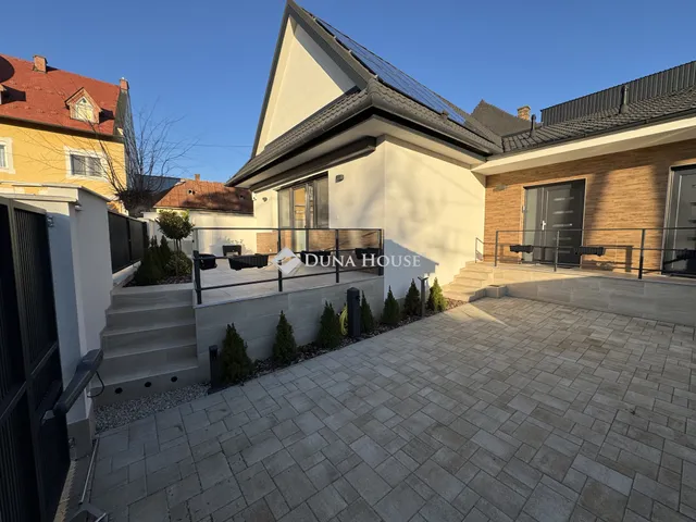 Eladó lakás Kalocsa 68 nm