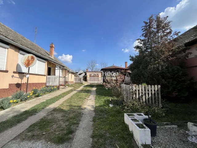 Eladó ház Daruszentmiklós, Fő utca 70 nm