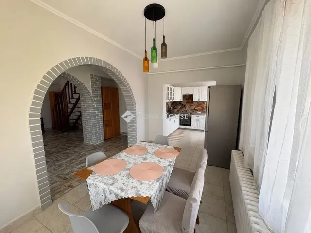 Eladó ház Homokmégy 154 nm