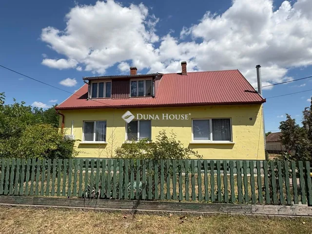 Eladó ház Homokmégy 154 nm
