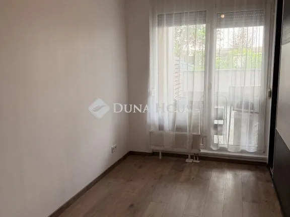 Eladó lakás Budapest XIII. kerület, Futár utca 54 nm