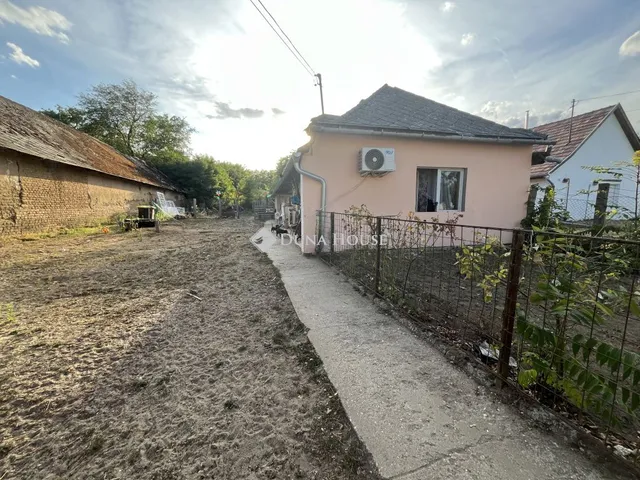 Eladó ház Pusztahencse 60 nm