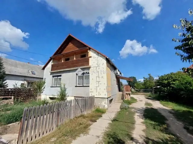 Eladó ház Kiskunlacháza, Lehár Ferenc utca 105 nm